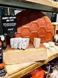 “Lush Living: Where Beauty Meets Sustainability”
