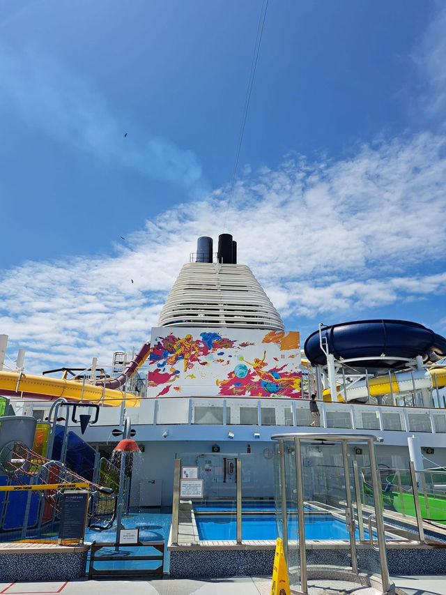 “Genting Dream Cruise — A Trio of Wonders: Port Klang, Penang & Singapore Escape”