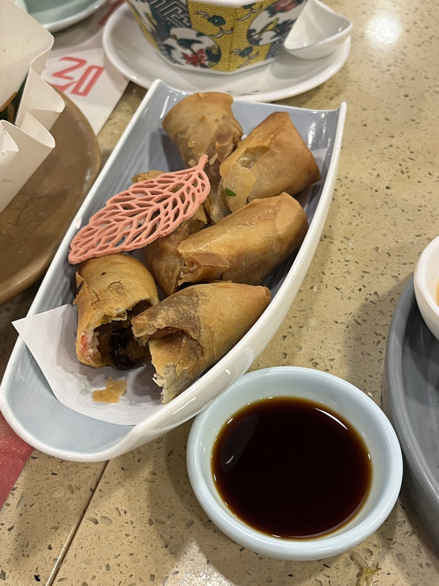 찐한 광둥식 아침을 원한다면 무조건 여기!