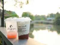 รีสอร์ทสีเขียว ติดริมน้ำท่ามกลางธรรมชาติที่อัมพวา