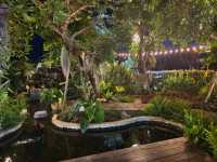 แจ่ม Cafe & Eatery