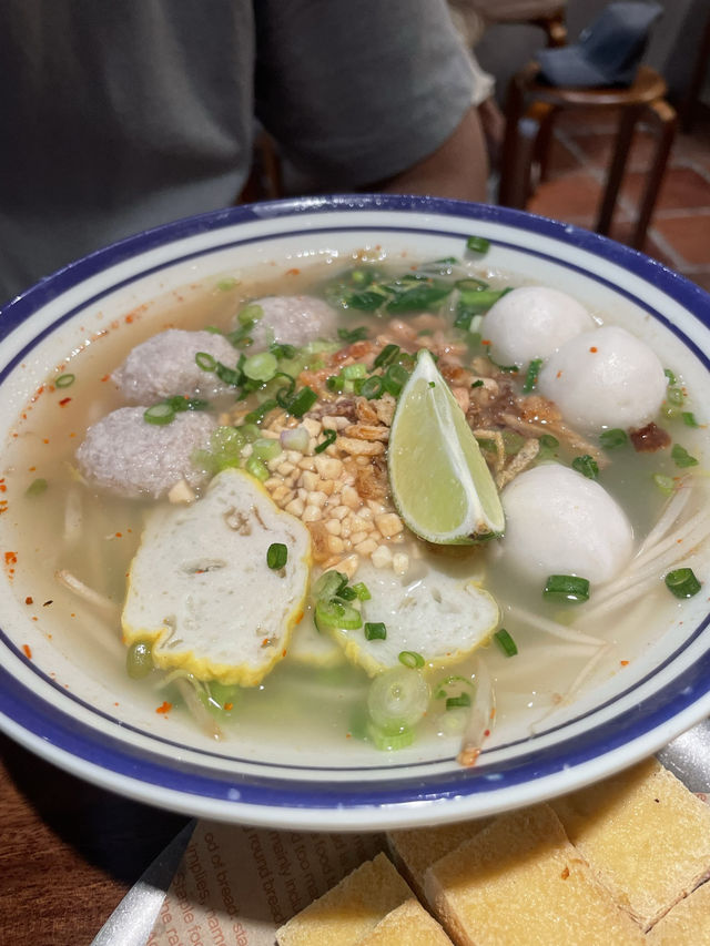深圳🇨🇳不敢相信！在深圳也能吃到超正宗的泰麵🍜