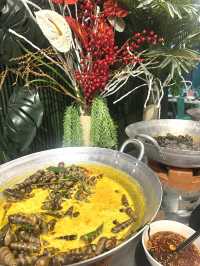 最新！ベトナム🇻🇳ニャチャンで気軽に食べれるシーフードビッフェ