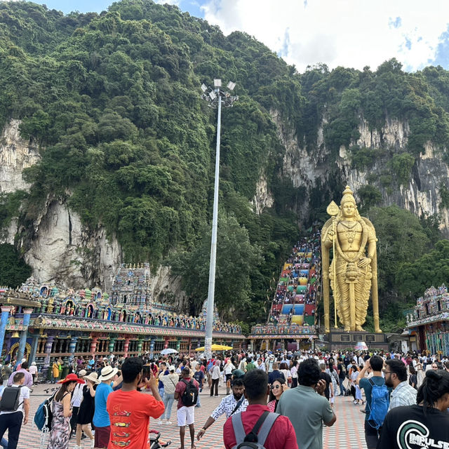 黑風洞（Batu Caves）