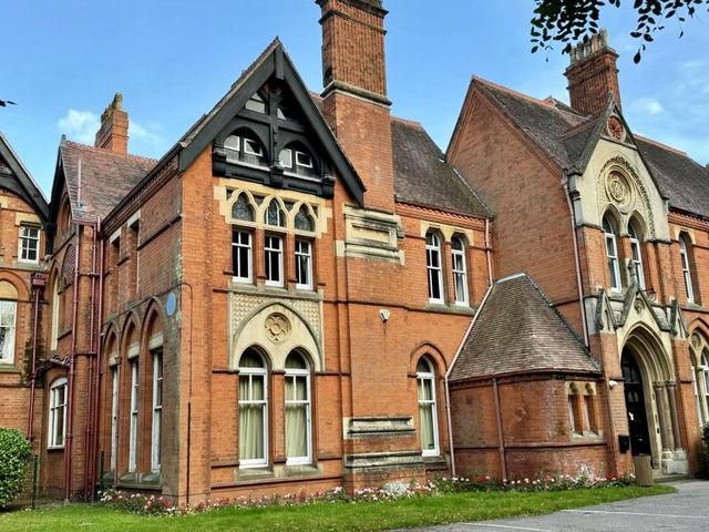Exploring Nature and History at Highbury Park