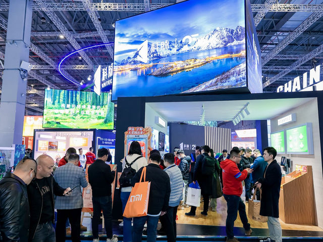 🌟港人週末新去處！【2025 CHINASHOP零售博覽會】AI黑科技+爆品試食，深圳逛展攻略🛒🤖