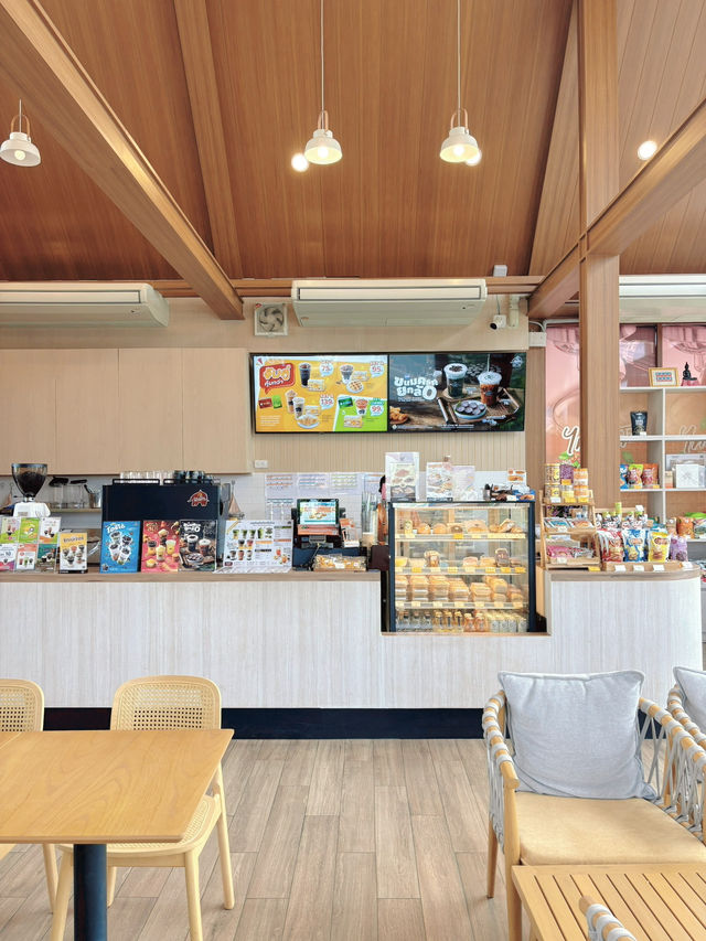 กาแฟพันธุ์ไทย สาขาที่สวยที่สุดในฉะเชิงเทรา
