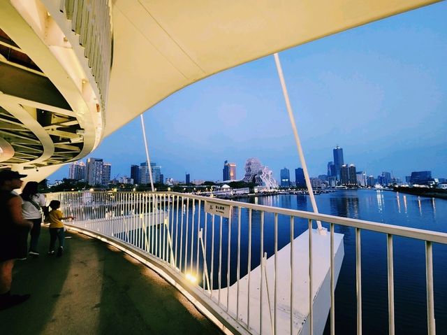 🌉【城市旋律】看見會轉動的海上奇蹟——大港橋