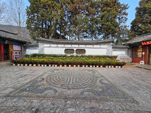 Heillongtan, Black Dragon Pool