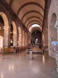해외여행 칠레 산티아고의 작고 아름다운 교회 Santo Domingo Church