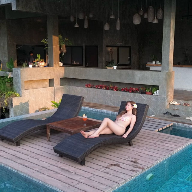 🏝️  Bhuvarin Resort Koh Chang 🐘