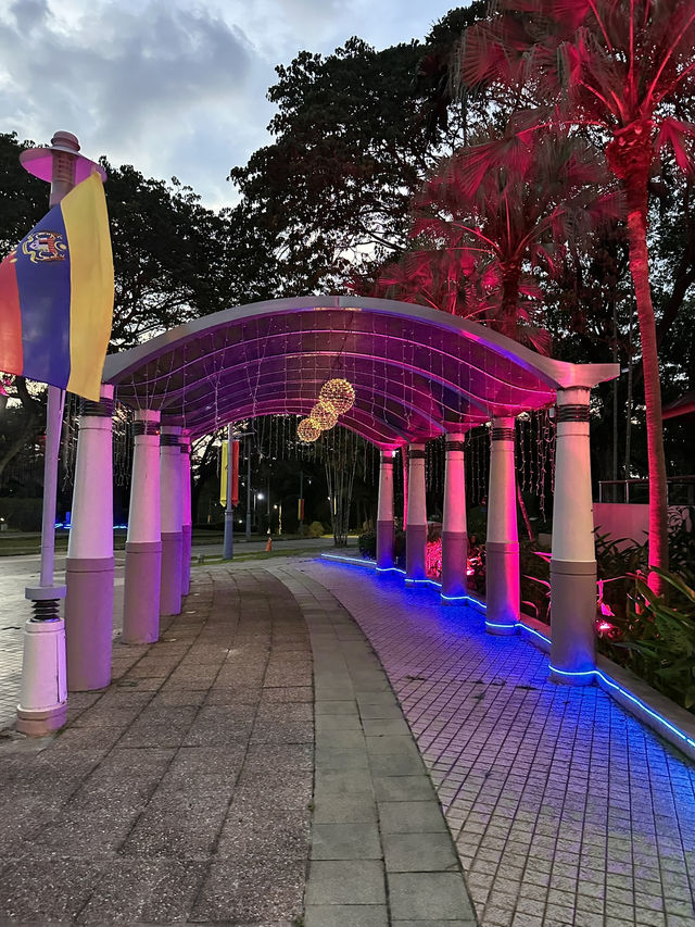 Whispers of Wonder at Tangga Putrajaya – Night’s Hidden Gem!