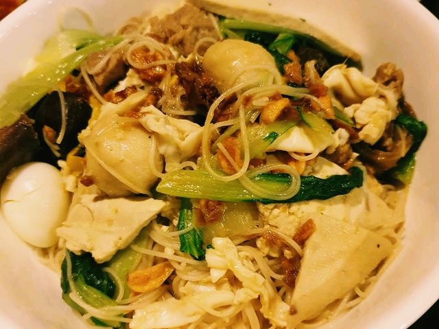 Mr. Bagan Restaurant: A Taste of Myanmar in Nyaung-U