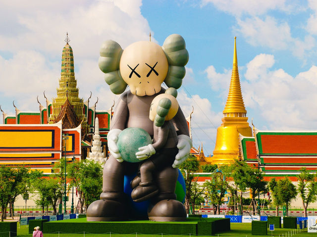 KAWS HOLIDAY THAILAND