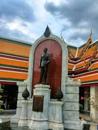 เที่ยวชมพระอุโบสถวัดสุทัศน์