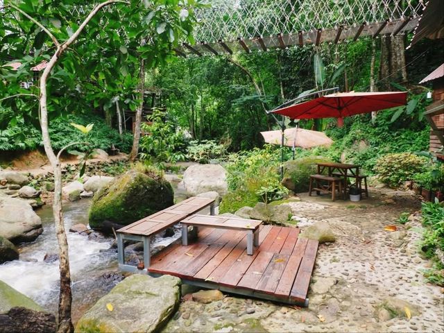 คาเฟ่เล็กกลางหุบเขา เชียงใหม่