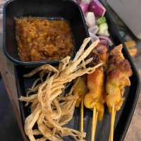 Calanthe Art Café – Coffee, Satay & a Laksa Debate