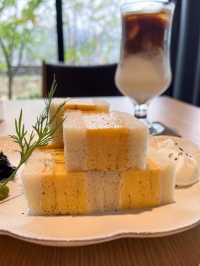 【福岡グルメ】広くて明るいスタイリッシュな店内でゆっくりコーヒータイム☕️