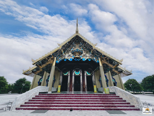 วัดพระพุทธแสงธรรม