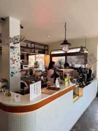  Pakron Café