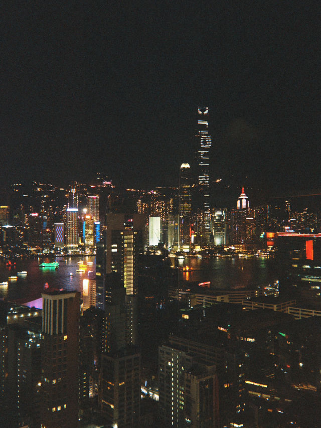 📸|香港の街並みをレトロに楽しむ！