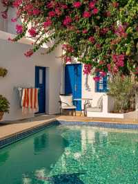 🌸 Europe :Santorini on a Budget: Live the Greek Dream Without Breaking the Bank 🇬🇷💙