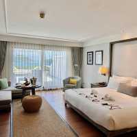 หนีความวุ่นวายมาใช้ชีวิตช้าๆที่The Nai Harn Phuket