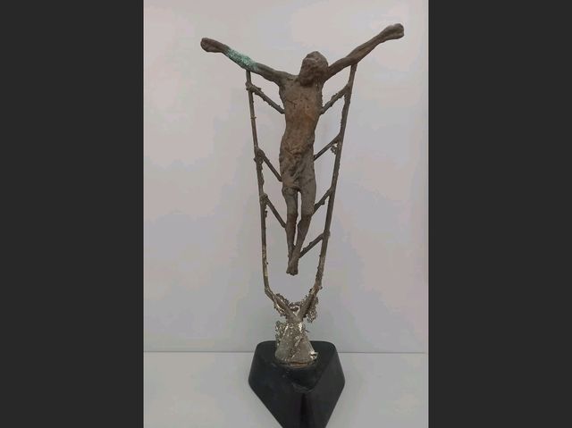 看一下Savona的藝術收藏品