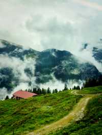 Summer Escape to Mürren – Alpine Magic in Mighty Weather