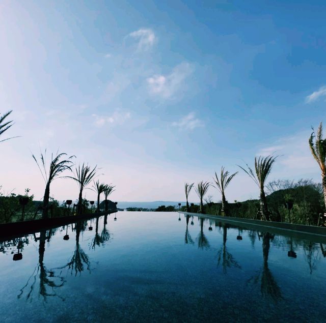 東京豪華無邊泳池度假酒店：BOTANICAL POOL CLUB，藝術叢林風格