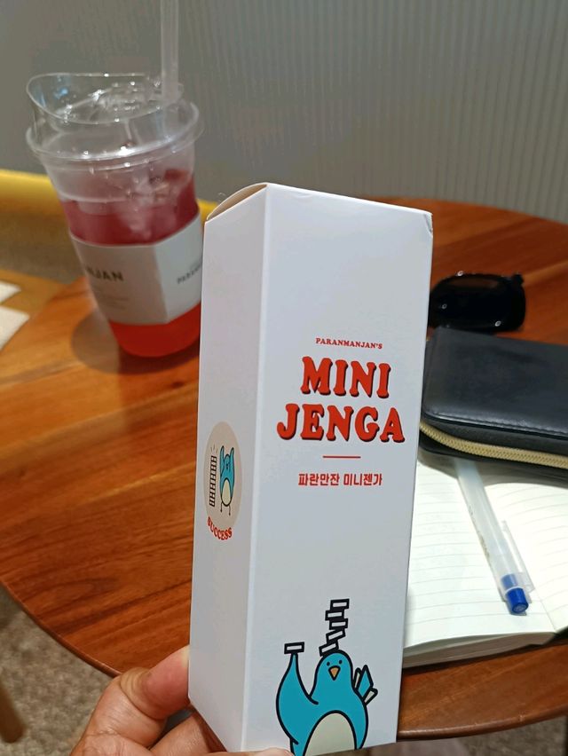 藍色小鳥咖啡店 파란만잔 
