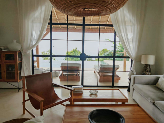 A Villa Above the Clouds, A Moment to Reconnect 