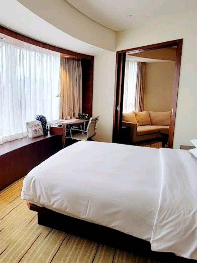 🌟🏨 Hyatt Regency Hong Kong, Tsim Sha Tsui – Classic Comfort in the Heart of Kowloon 🇭🇰✨
