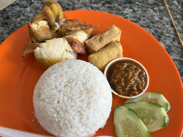 🍽️ A2 Food Court Batam – Best Enjoyed After Sundown
