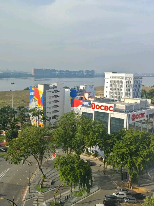 🏨 Z Hotel Johor Bahru – Stylish Stay in the City Center 🌃