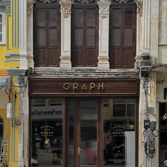  GRAPH Café – เมืองเก่าภูเก็ต