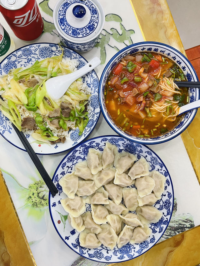 ร้านอาหารฮาลาล ในเซี่ยงไฮ้ 