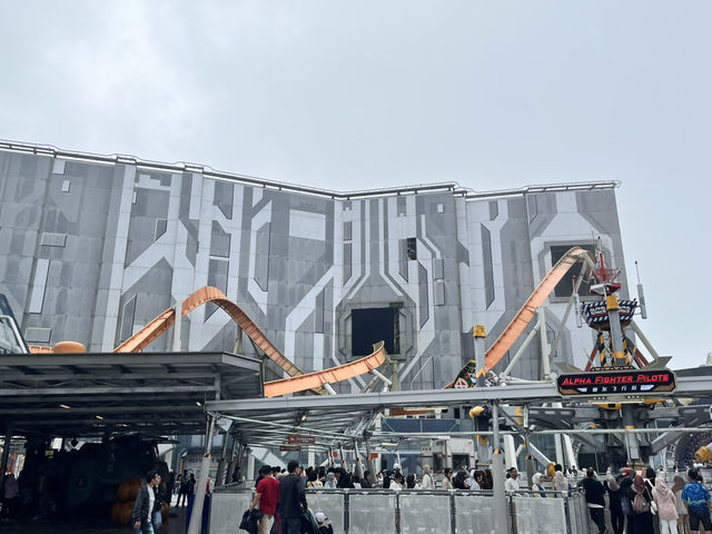  🎢🌤 Thrills Above the Clouds: Genting SkyWorlds Theme Park!