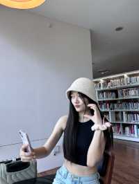 💫 รีวิวไลบรารีที่ชิคสุดในจักรวาล: Library@Orchard