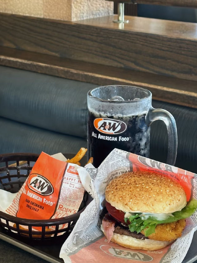 A&W Okinawa ฟีลกู้ดดด 🌴🇯🇵