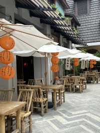 煙台山很適合慢悠悠走一天