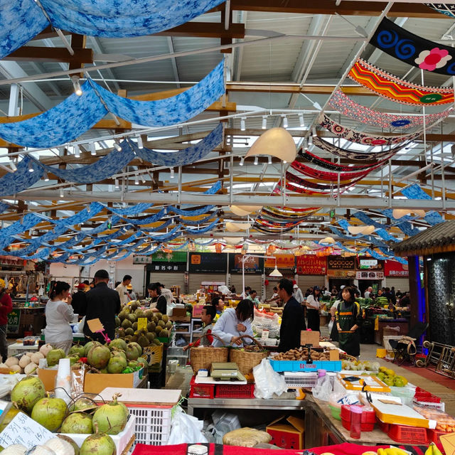 🧺🌶️ Daguanzuanxin Farmers’ Market (大观纂新农贸市场) — A Local Foodie Gem in Kunming!