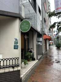 All Seasons Coffee, Shinjuku’s Sweet Spot for Pudding and Pour-Overs