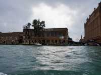 🚤 Floating into a Dream – Our Arrival in Venice by Boat