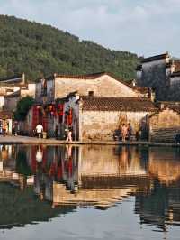 Step Into a Chinese Scroll: Discover Hongcun Village