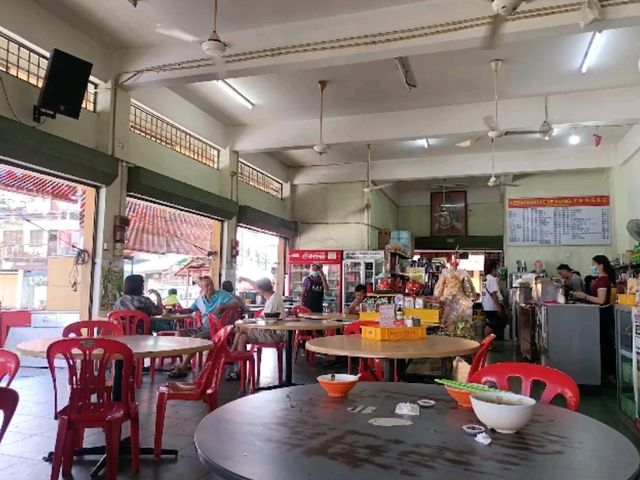 A Day in Sepang: Local Eats, Beach Sunset & Magical Fireflies