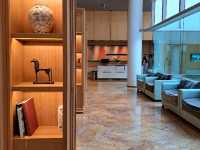 Skyline, Serenity & 4,200 Artworks – My Iconic Stay at The Ritz-Carlton, Millenia Singapore