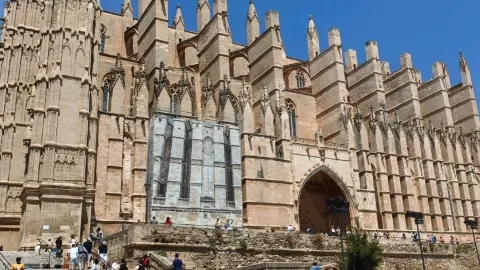 Katedral adalah tempat yang wajib dikunjungi di Parma — traveler post in Parma