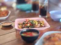 ครัวพื้นบ้านไต๋ธง จ.ชลบุรี