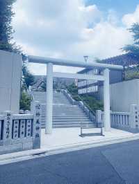 在貓咪神職的注視下參拜：東京妙義神社輕旅行